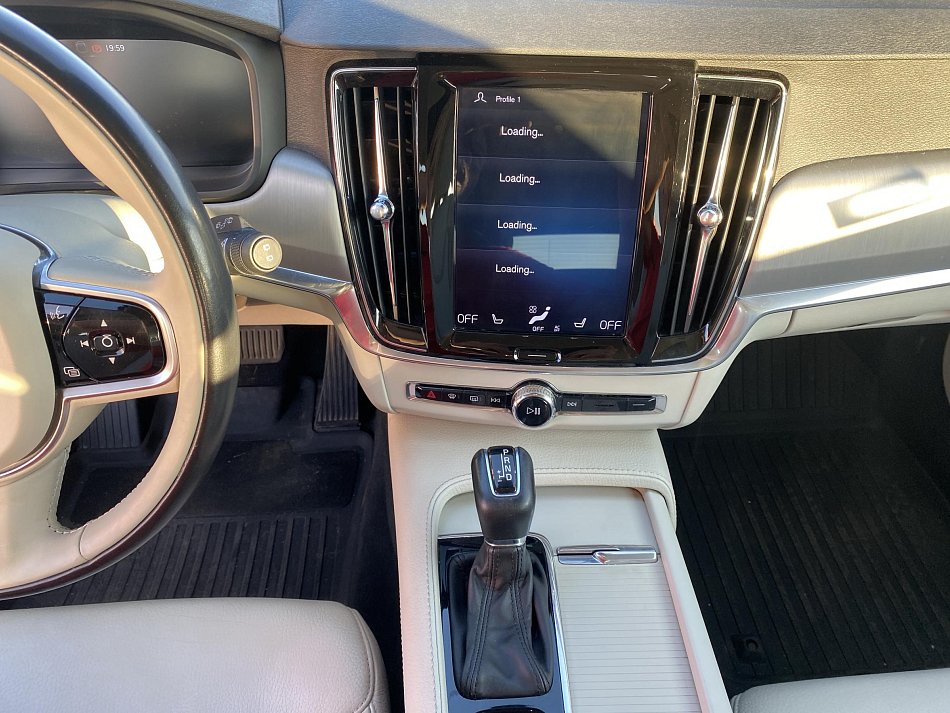 Volvo V90 2.0 i 