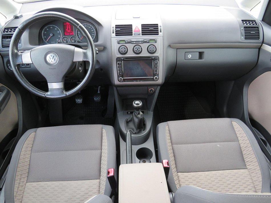 Volkswagen Touran 1.4 TSi 