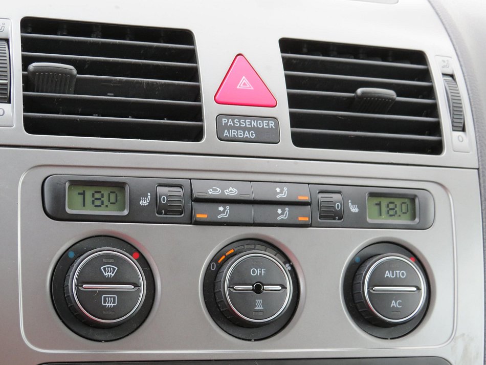 Volkswagen Touran 1.4 TSi 