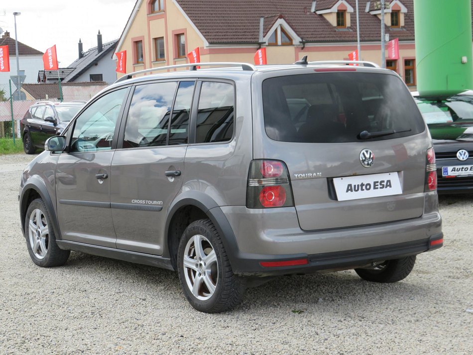 Volkswagen Touran 1.4 TSi 