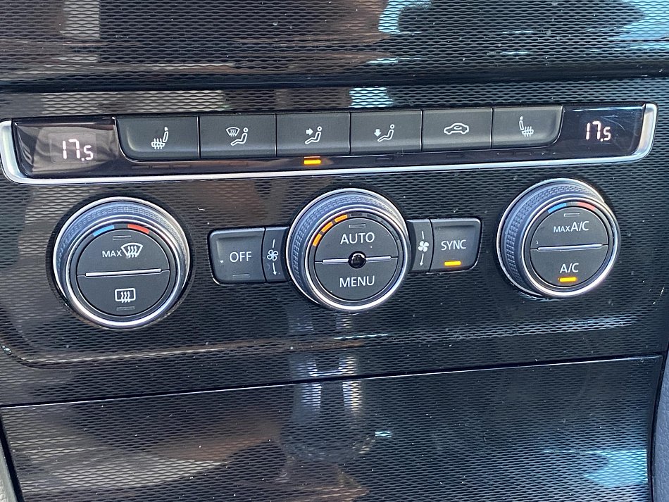 Volkswagen Golf 2.0TDi GTD