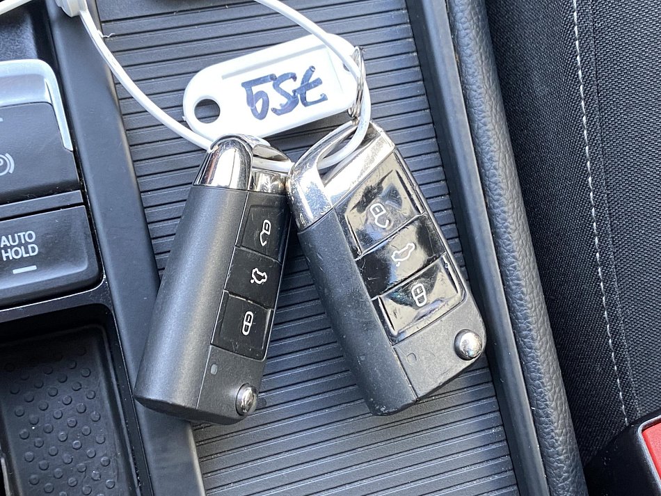 Volkswagen Golf 2.0TDi GTD