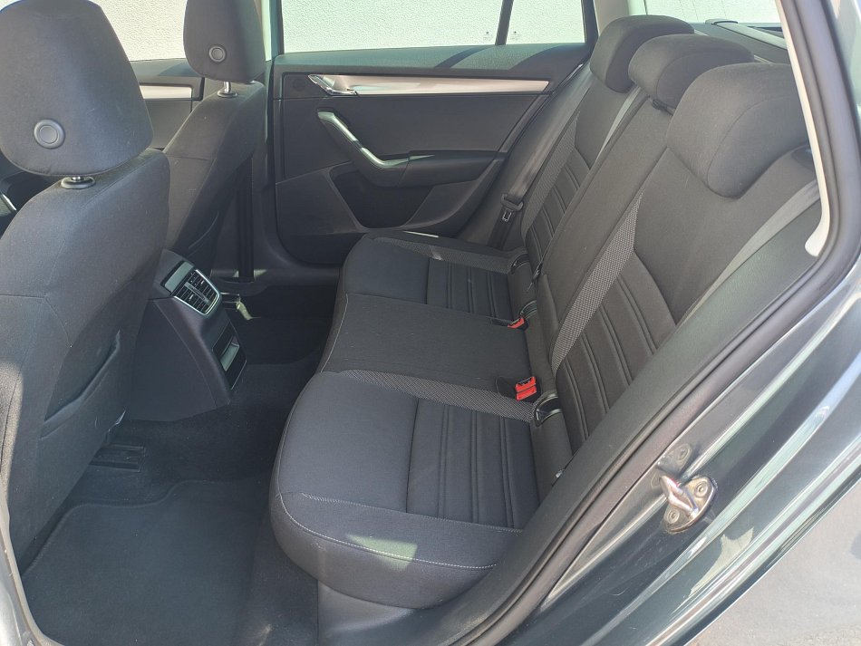 Škoda Octavia III 1.6 TDi Ambition
