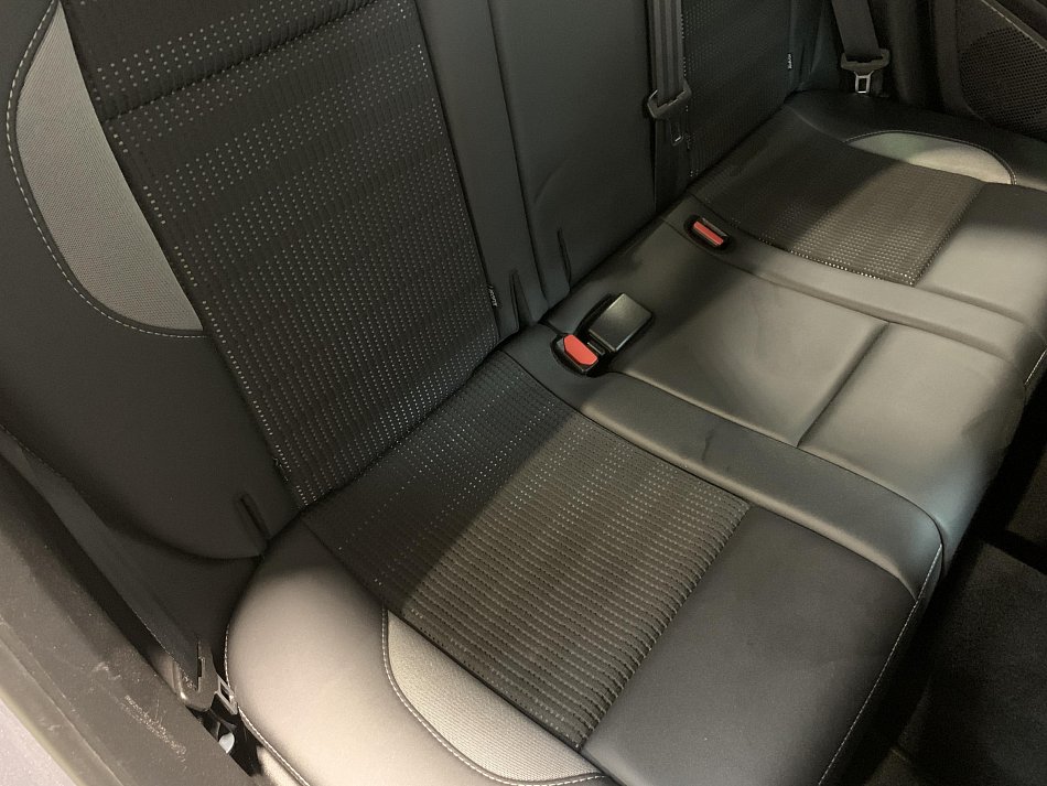 Peugeot 2008 1.2PT Allure