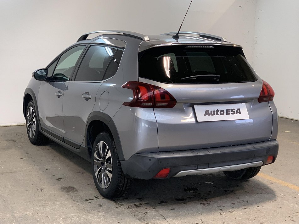 Peugeot 2008 1.2PT Allure