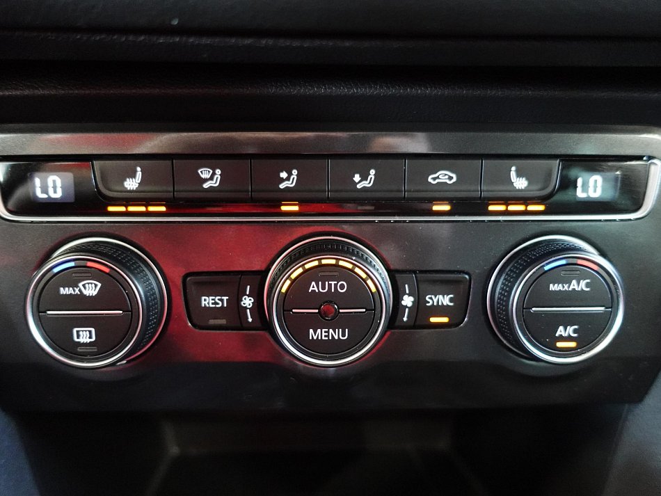 Volkswagen Tiguan 2.0TDi 