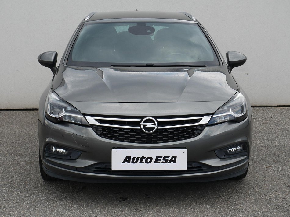 Opel Astra 1.6 CDTi 