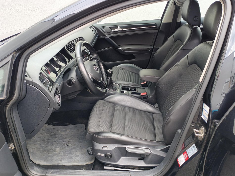 Volkswagen Golf 1.6TDi Highline
