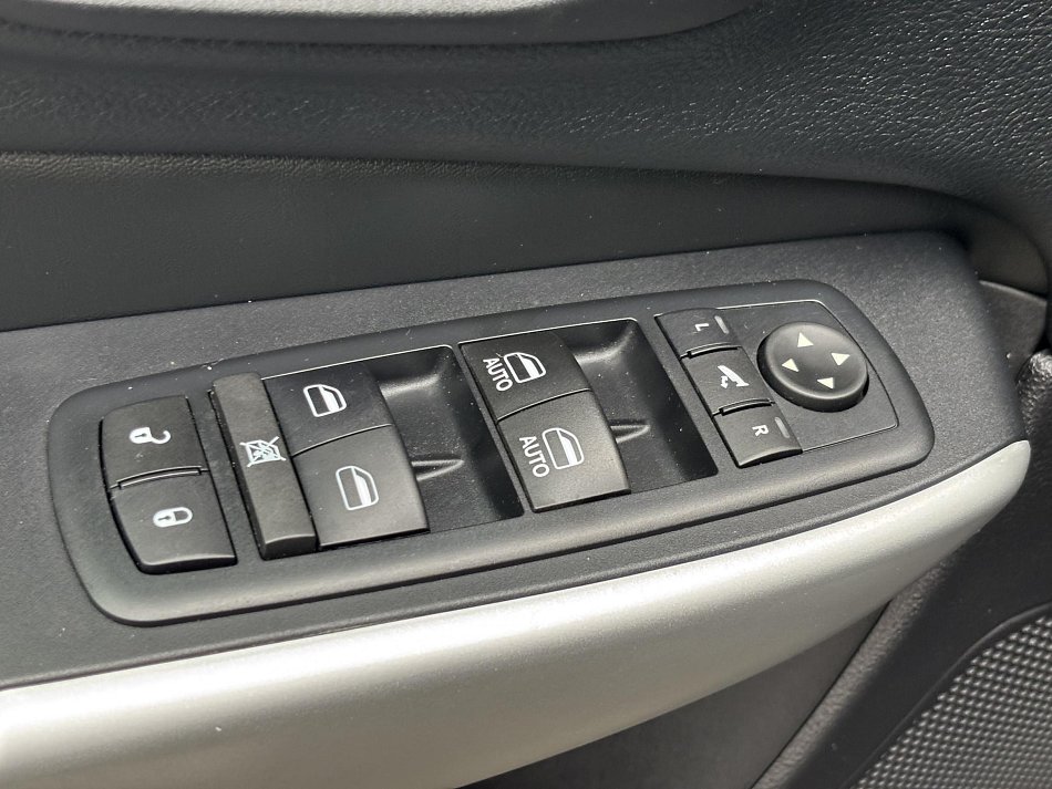 Jeep Cherokee 2.2TD NightEagle 4x4