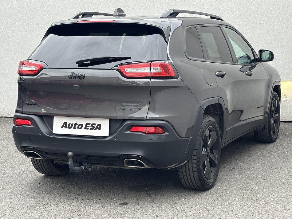 Jeep Cherokee 2.2TD NightEagle 4x4