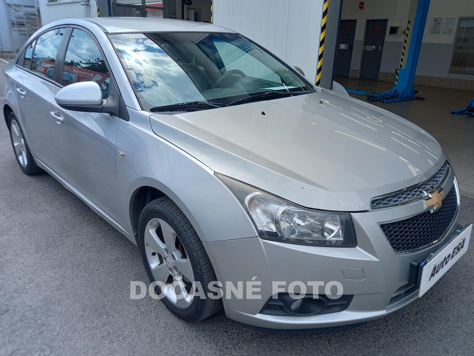 Chevrolet Cruze 1.6i 