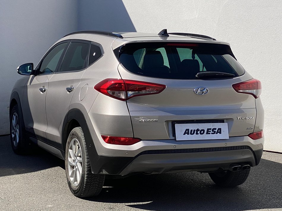 Hyundai Tucson 2.0 CRDi Executive 4WD