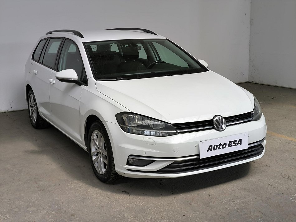 Volkswagen Golf 2.0 TDi 
