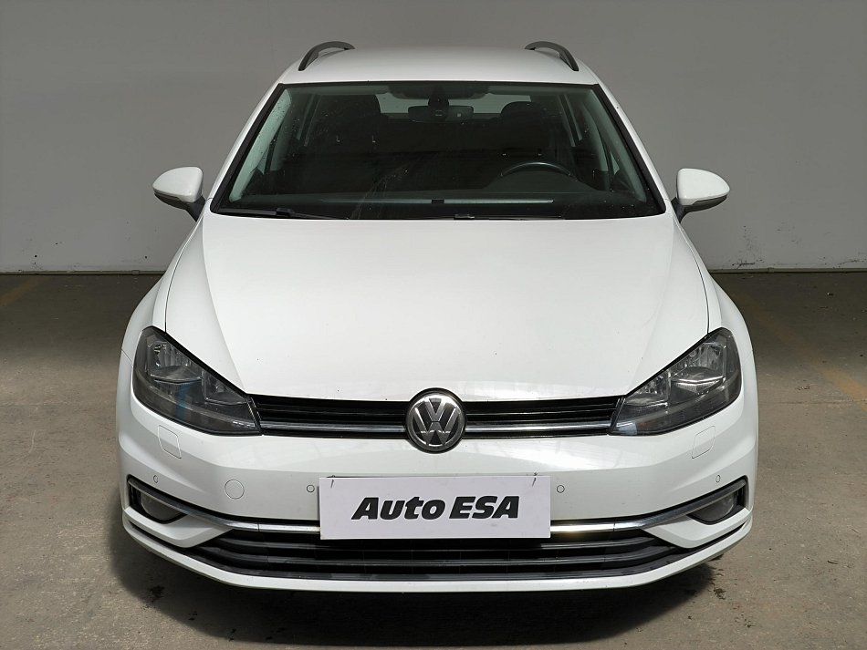 Volkswagen Golf 2.0 TDi 