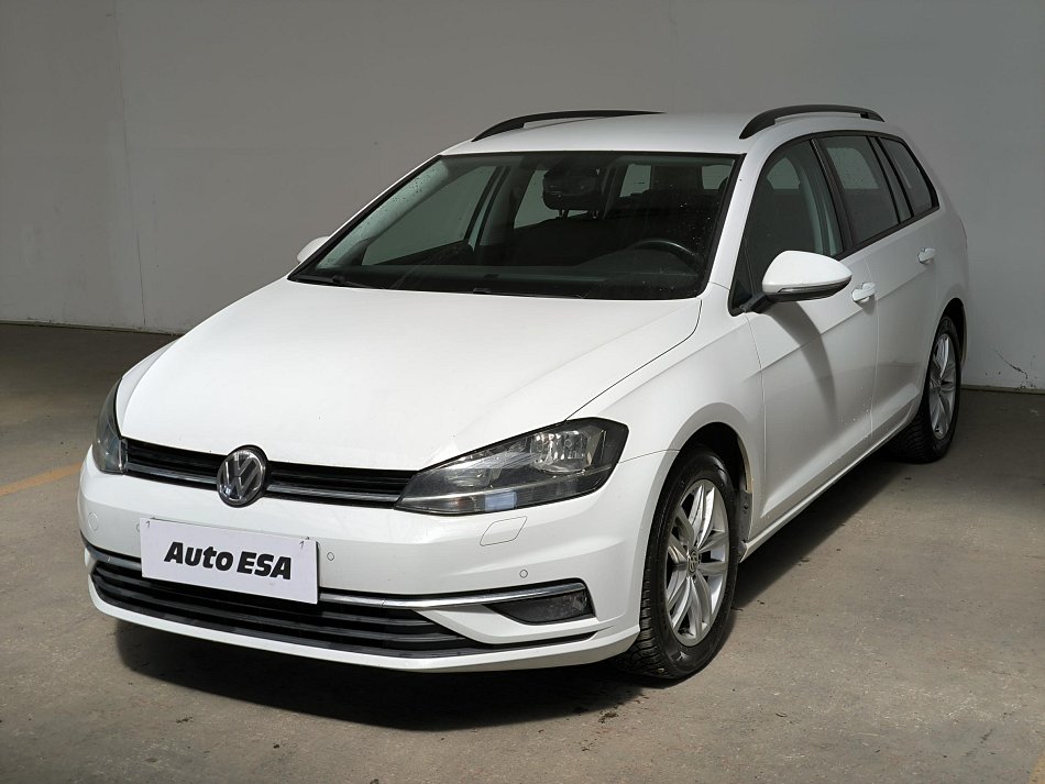 Volkswagen Golf 2.0 TDi 