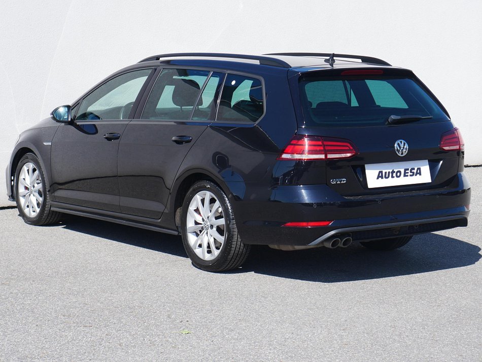 Volkswagen Golf 2.0 TDi 