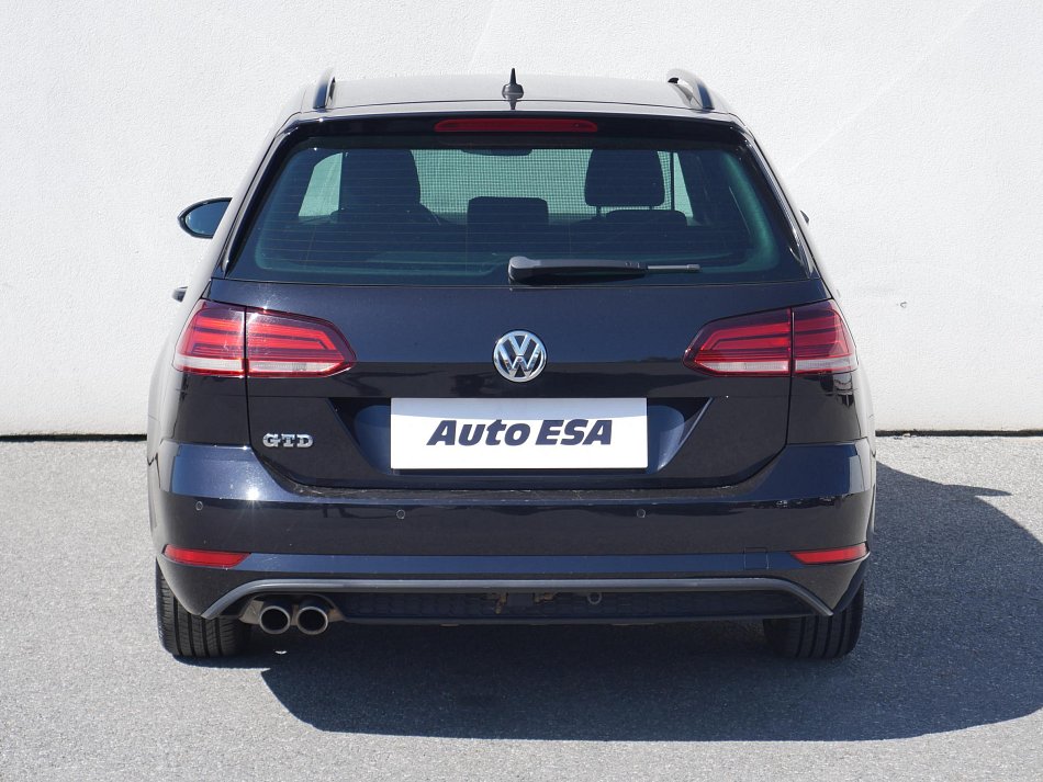 Volkswagen Golf 2.0 TDi 