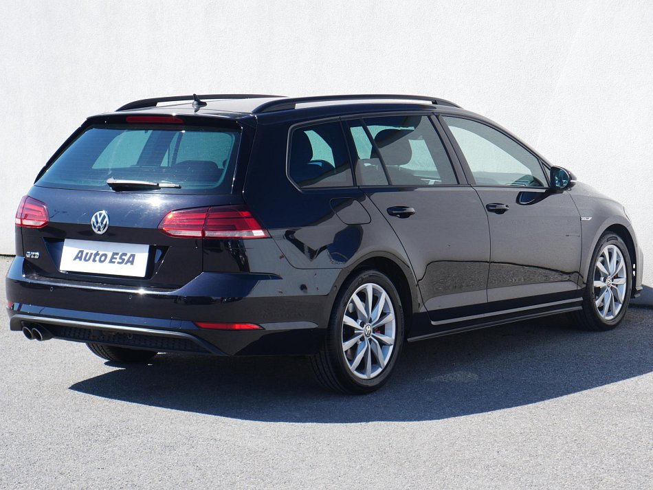 Volkswagen Golf 2.0 TDi 