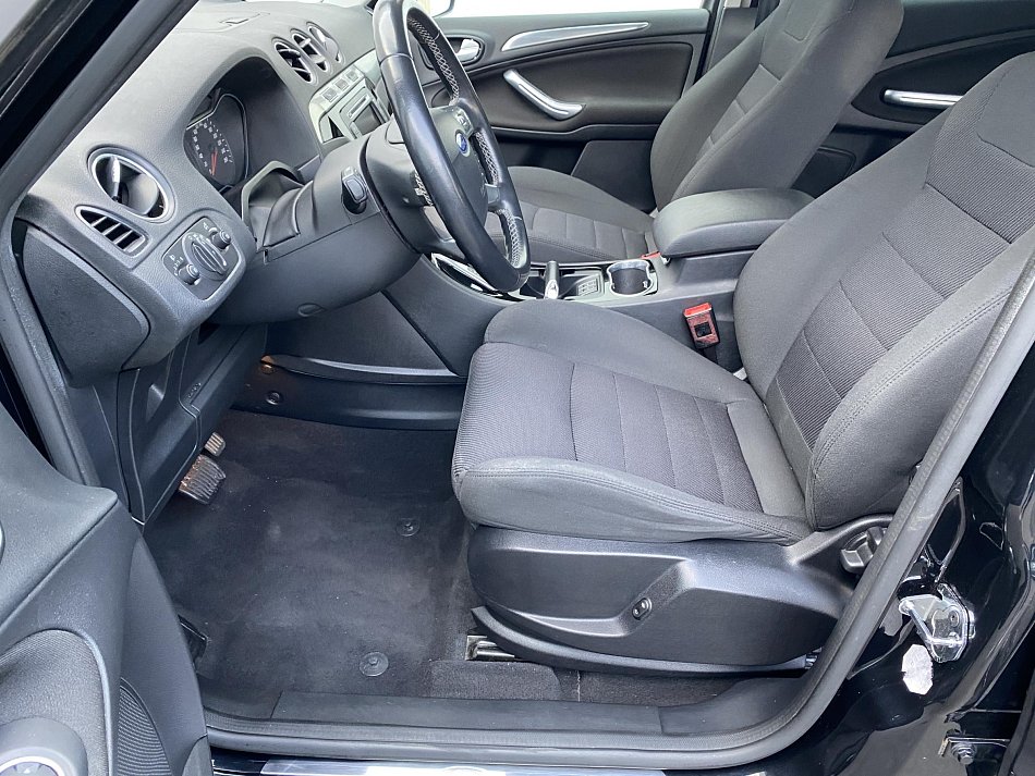 Ford S-MAX 2.0 EB Titanium