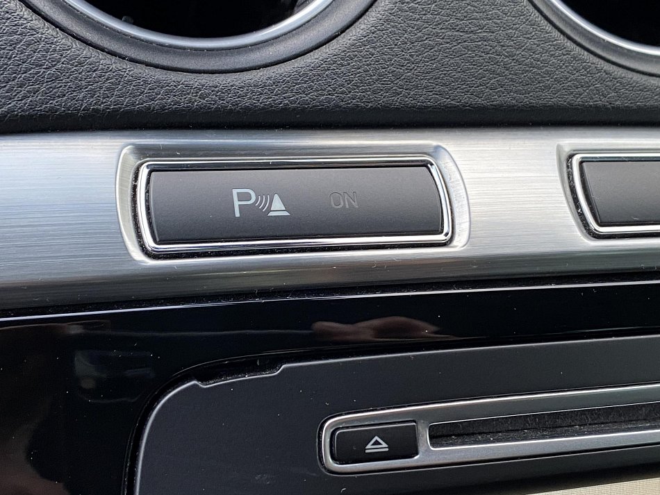Ford S-MAX 2.0 EB Titanium