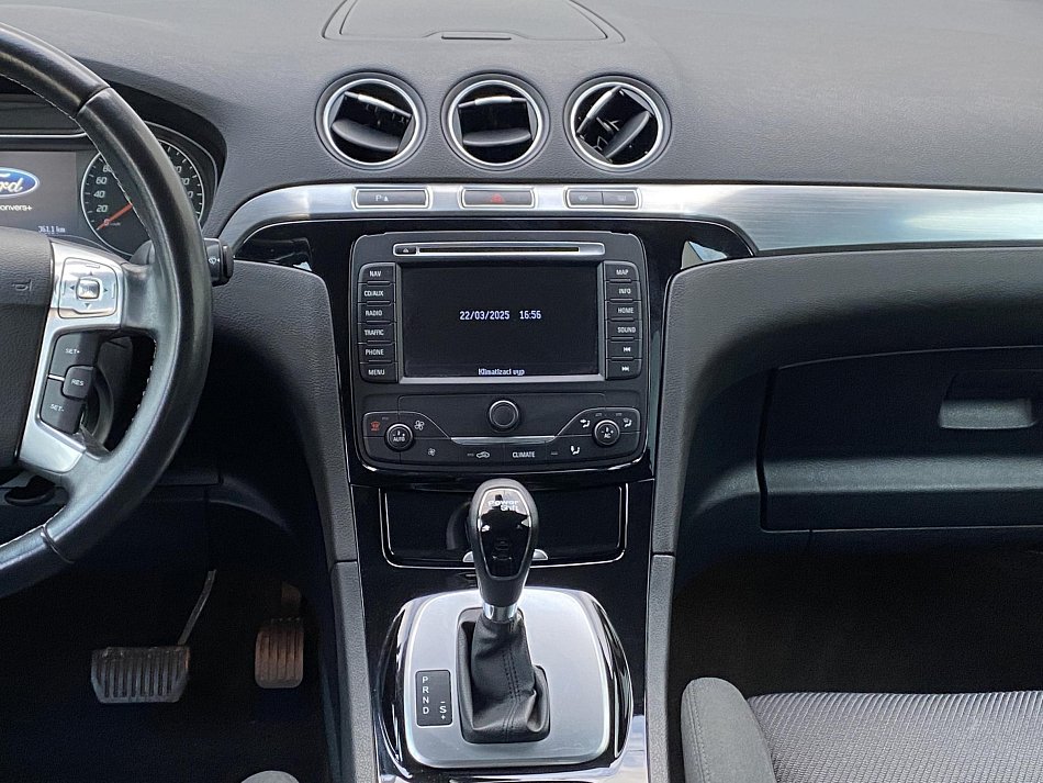Ford S-MAX 2.0 EB Titanium