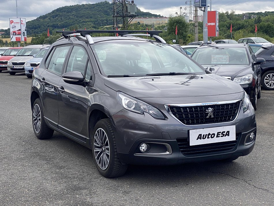Peugeot 2008 1.2PT 