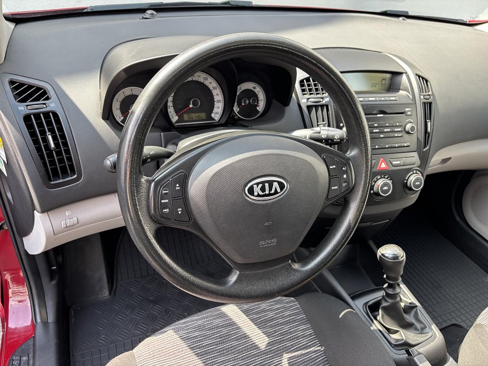 Kia Ceed 1.4i 