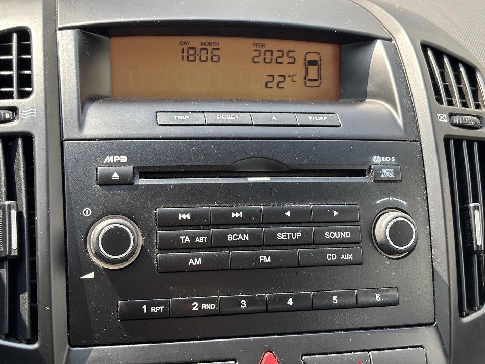Kia Ceed 1.4i 