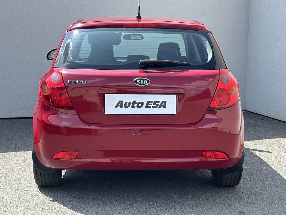 Kia Ceed 1.4i 
