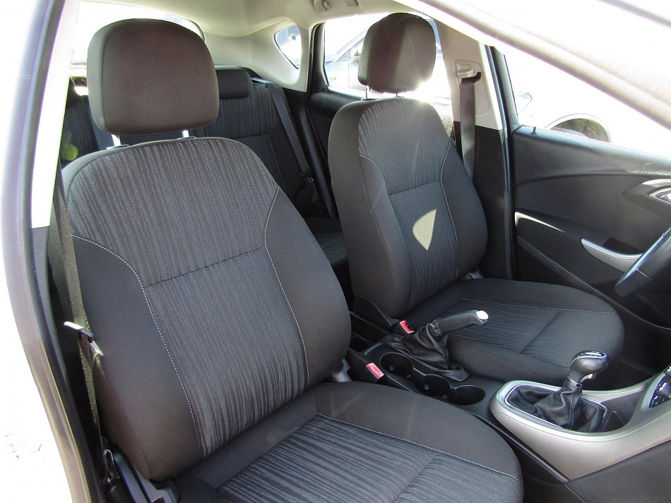 Opel Astra 1.7 CDTi 