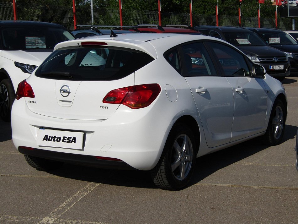 Opel Astra 1.7 CDTi 