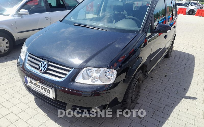 Volkswagen Touran 2.0TDi 