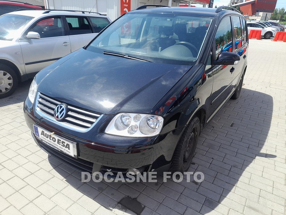 Volkswagen Touran 2.0TDi 