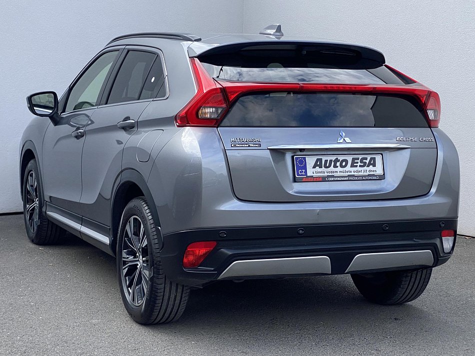 Mitsubishi Eclipse Cross 1.5 T-MIVEC Intense 2WD