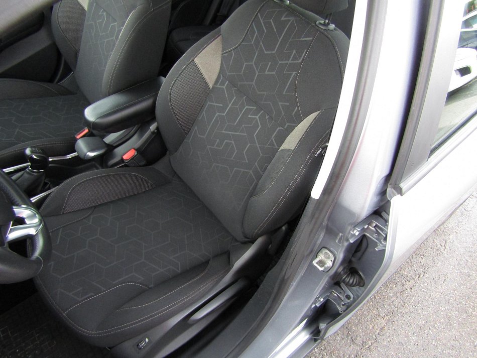 Peugeot 2008 1.2PT Active