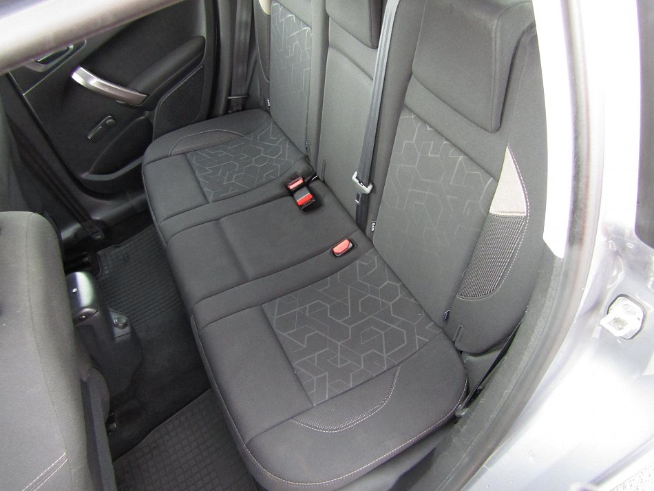 Peugeot 2008 1.2PT Active