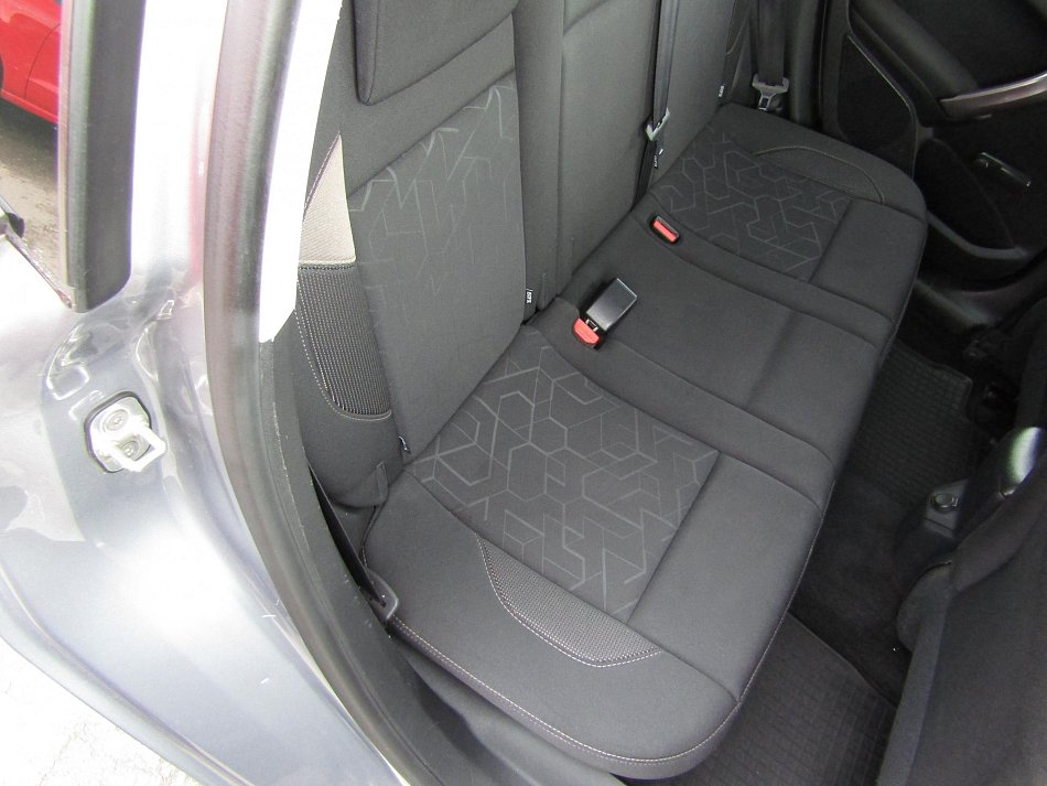 Peugeot 2008 1.2PT Active