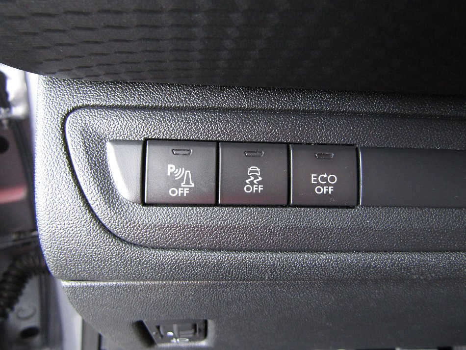 Peugeot 2008 1.2PT Active