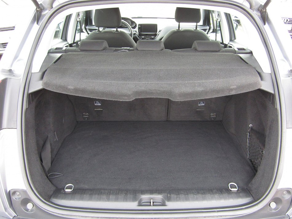 Peugeot 2008 1.2PT Active