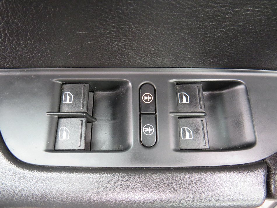 Volkswagen Touareg 3.01TDi  4x4