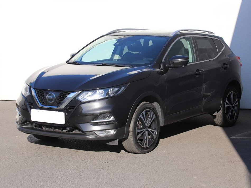 Nissan Qashqai 1.3 DiG-T Connect