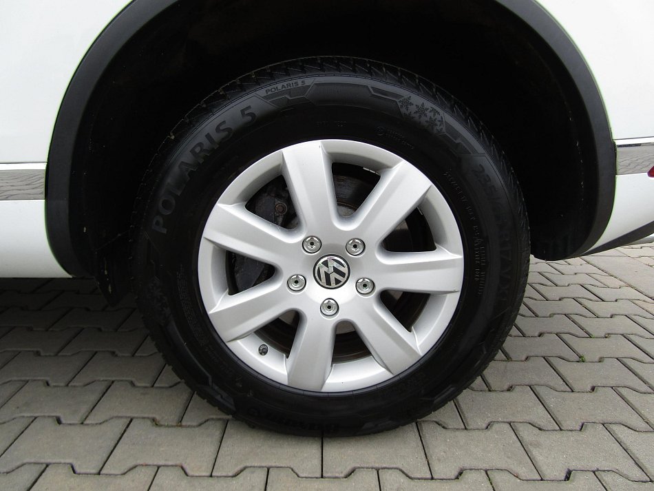 Volkswagen Touareg 3.0 TDi V6  4x4