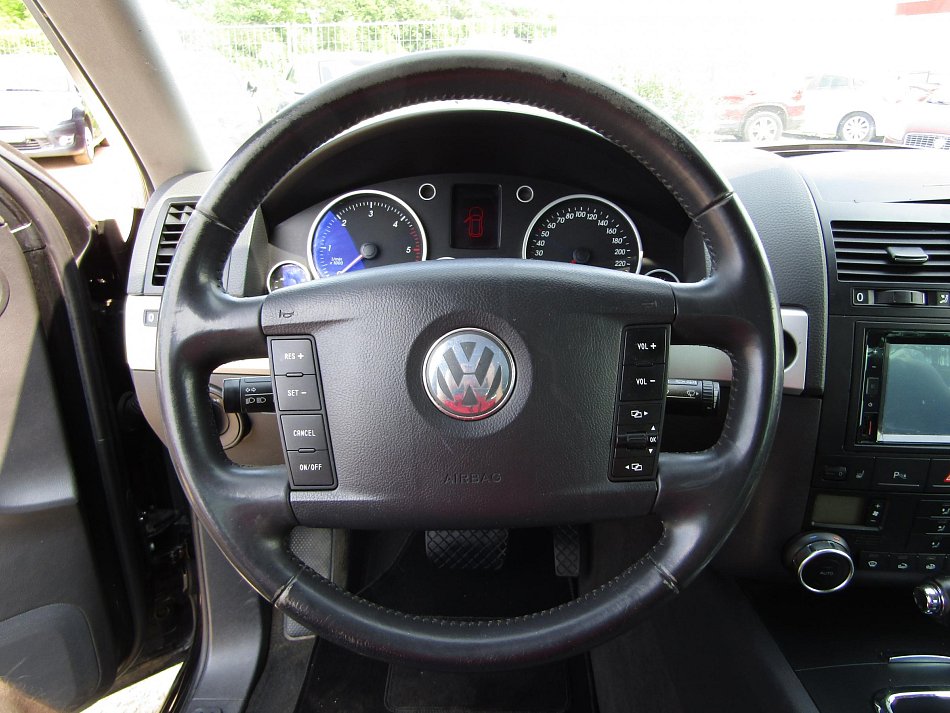 Volkswagen Touareg 3.0 TDi  4x4