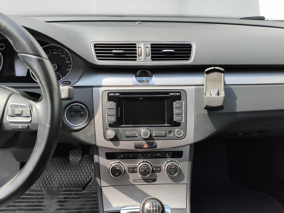 Volkswagen Passat 2.0 TDi 
