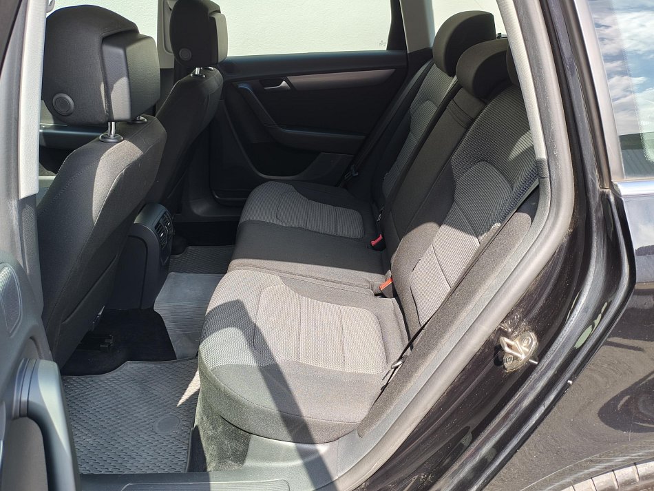 Volkswagen Passat 2.0 TDi 