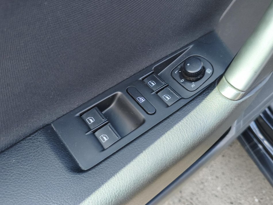 Volkswagen Passat 2.0 TDi 