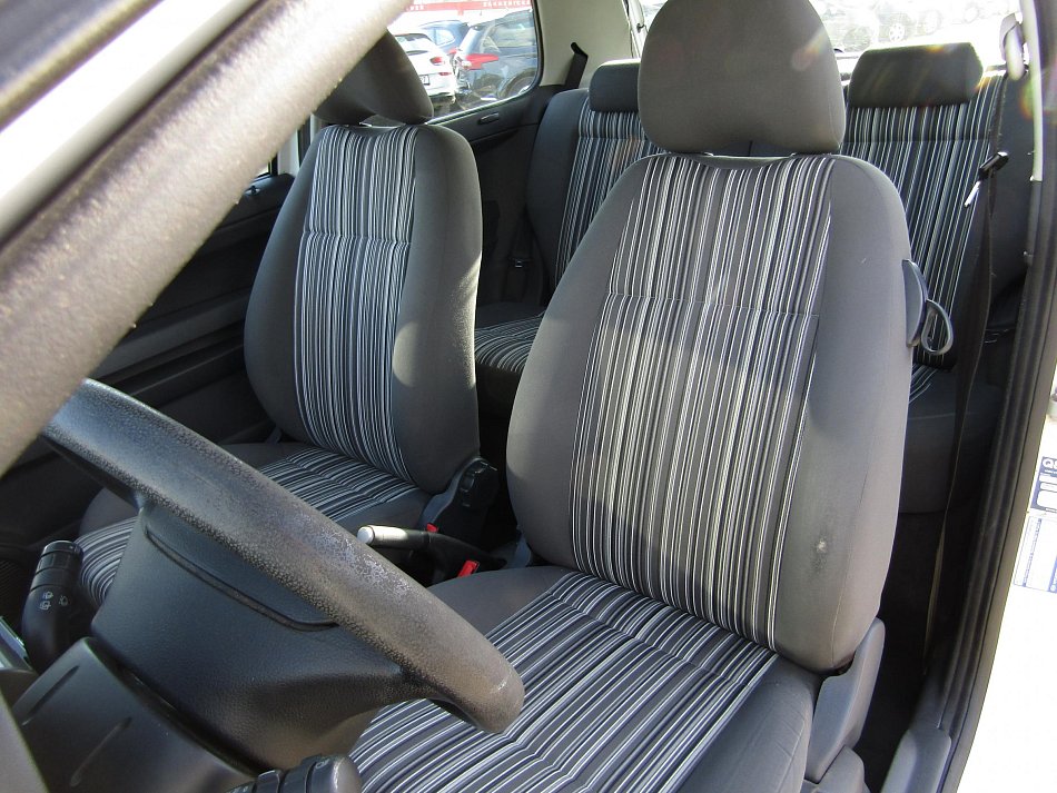 Volkswagen Fox 1.2i 