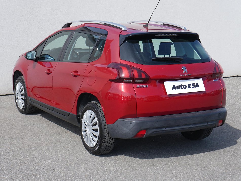 Peugeot 2008 1.2 PT 