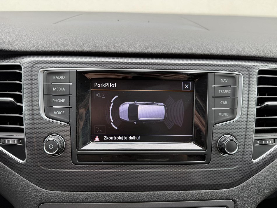 Volkswagen Sportsvan 2.0 TDi Lounge