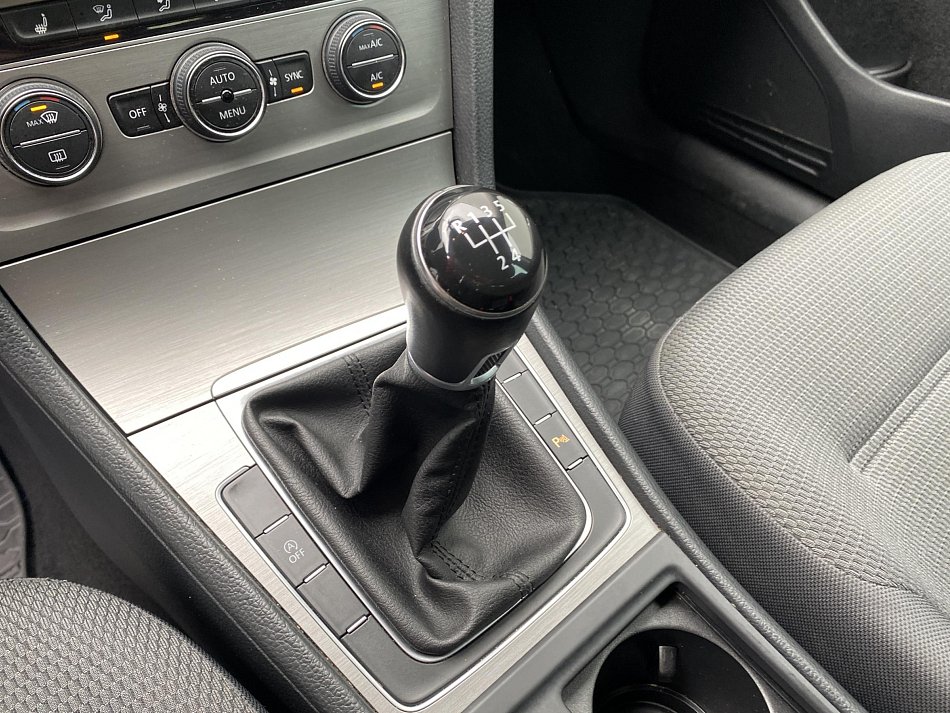 Volkswagen Golf 1.6 TDi Comfortline